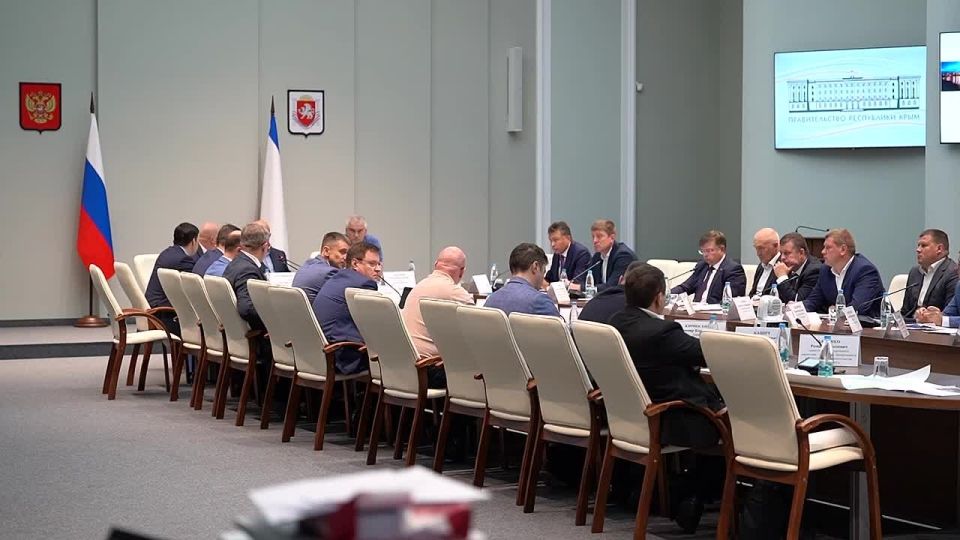 Волна ажиотажа, возникшая из-за топлива, постепенно сходит на нет