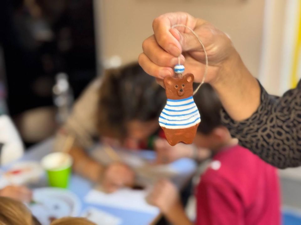 Татьяна Лобач: Вместе с директором Департамента труда и социальной защиты населения города Севастополя Еленой Сулягиной посетили «Социальный приют для детей и подростков» Татьяна Лобач: Вместе с директором Департамента труда и социальной защиты населения города Севастополя Еленой Сулягиной посетили «Социальный приют для детей и подростков»