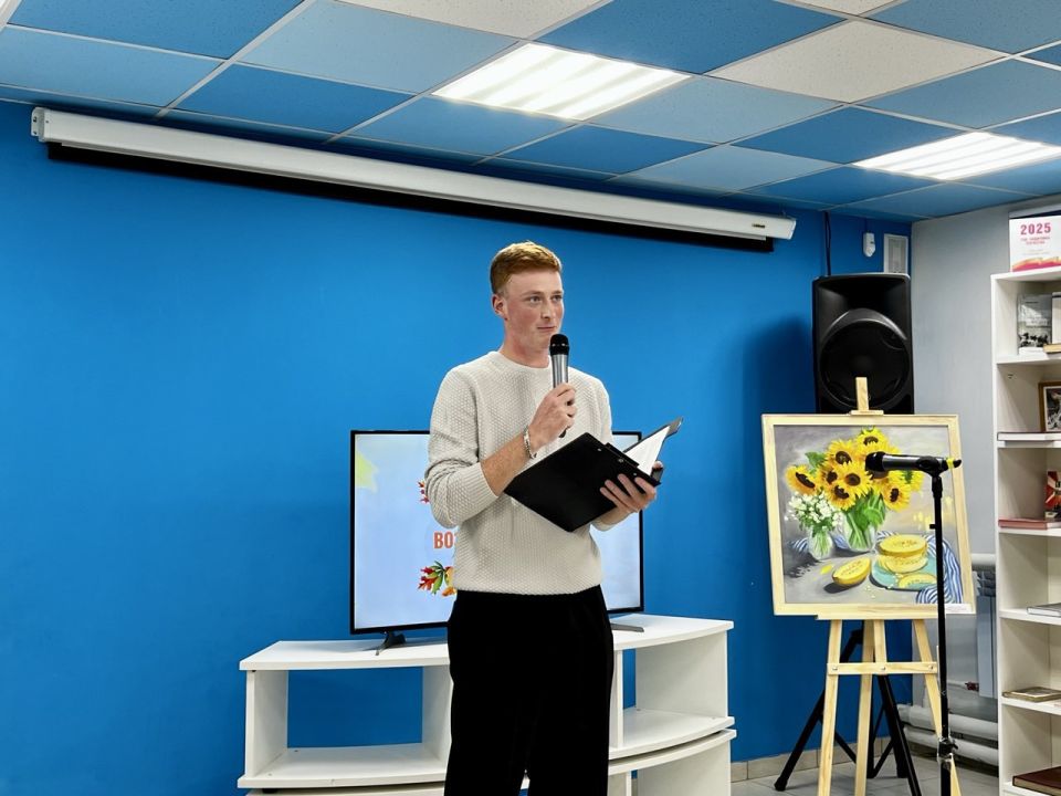 Молодежный совет Департамента культуры организовал праздник для пожилых людей Молодежный совет Департамента культуры организовал праздник для пожилых людей