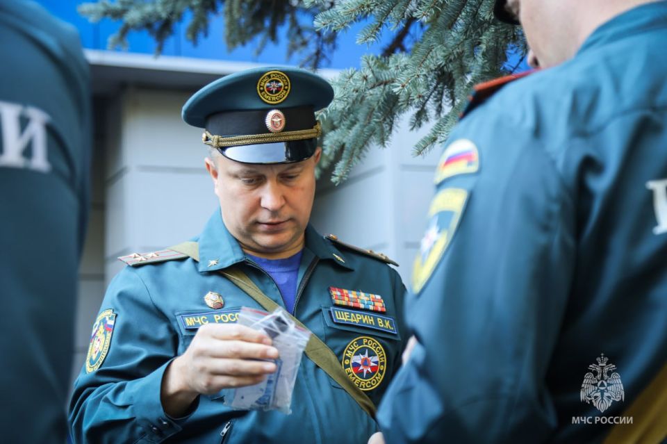 В рамках Всероссийской штабной тренировки по гражданской обороне в МЧС России по Севастополю состоялся строевой смотр В рамках Всероссийской штабной тренировки по гражданской обороне в МЧС России по Севастополю состоялся строевой смотр