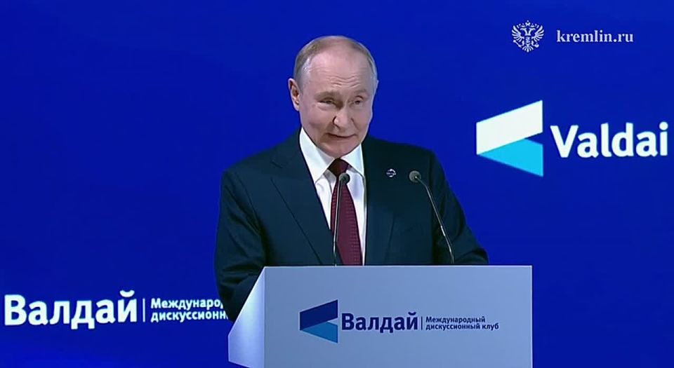 Наша страна, стремясь ликвидировать основания для блоковой конфронтации и создать общее пространство безопасности, дважды заявляла о своей готовности вступить в НАТО