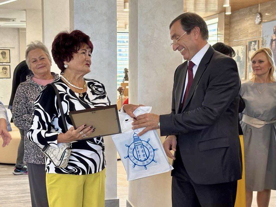 День пожилого человека в Севастополе стал неделей благодарности День пожилого человека в Севастополе стал неделей благодарности