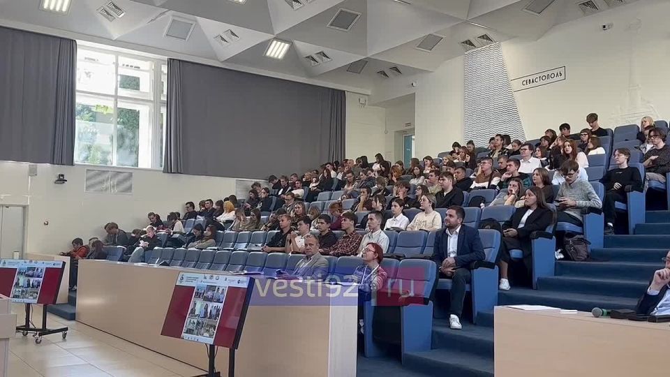 Сегодня в СевГУ стартовала IX Всероссийская научная конференция «Потемкинские чтения»