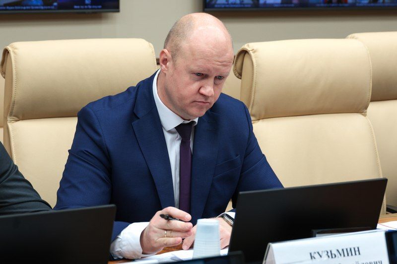 Екатерина Алтабаева: Сегодня в Совете Федерации провела совещание на тему «Об организации в субъектах РФ перевозок детей школьными автобусами» Екатерина Алтабаева: Сегодня в Совете Федерации провела совещание на тему «Об организации в субъектах РФ перевозок детей школьными автобусами»