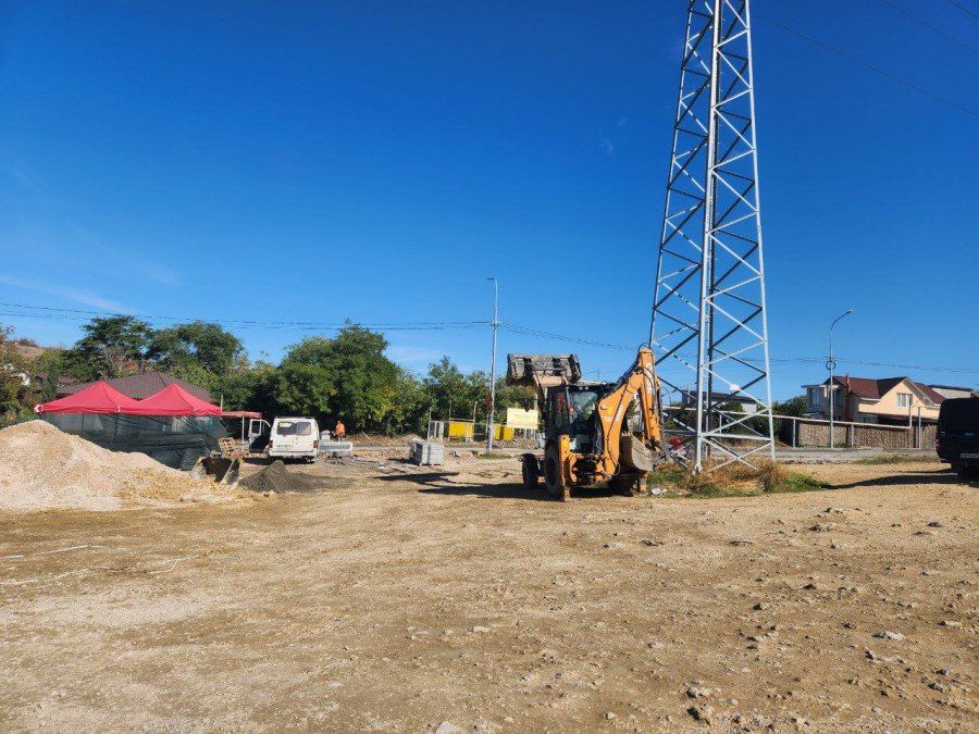 Александр Кулагин: На Северной стороне ведутся работы по обустройству тротуара на улице Богданова Александр Кулагин: На Северной стороне ведутся работы по обустройству тротуара на улице Богданова