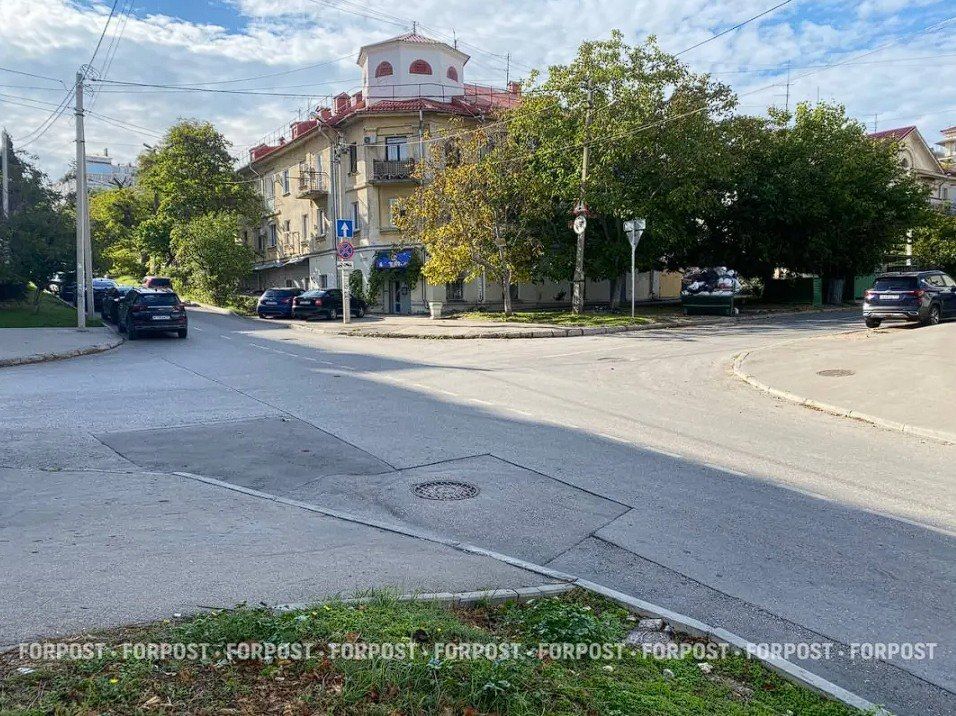Улица Щербака в Севастополе превратилась в опасный участок для пешеходов