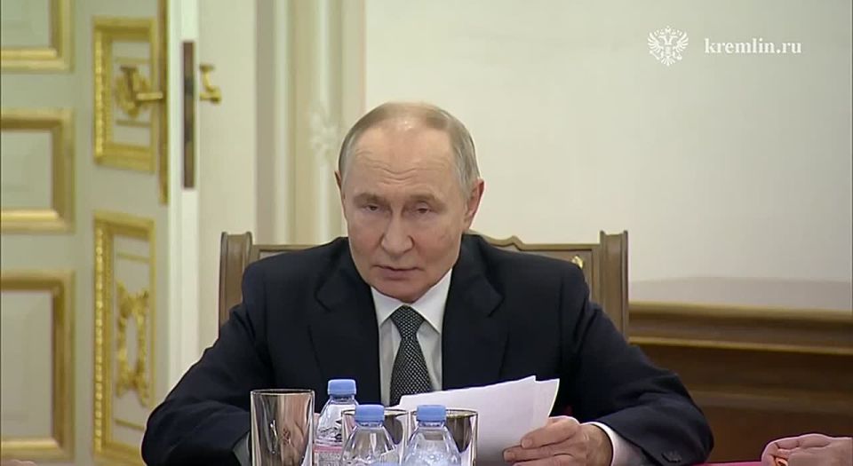 Стратегическая инициатива на фронте принадлежит РФ — Путин