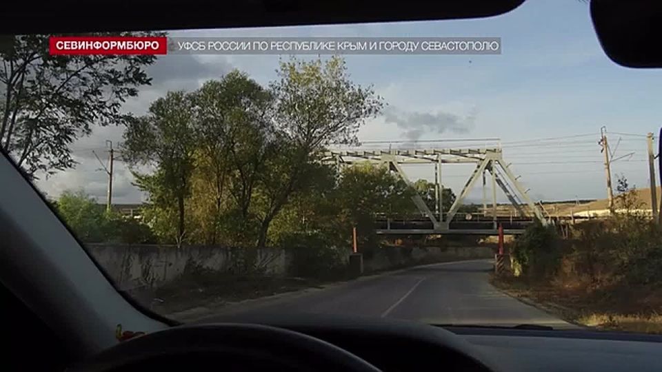 Житель Севастополя получил 15 лет за подготовку подрыва железнодорожного моста