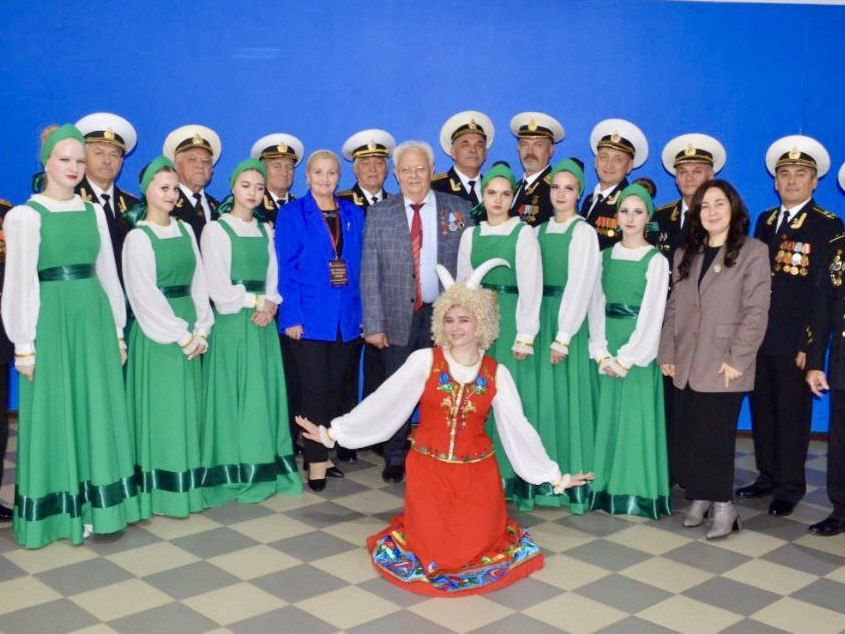 Севастопольские артисты открыли фестивальные дни в Красноярском крае Севастопольские артисты открыли фестивальные дни в Красноярском крае