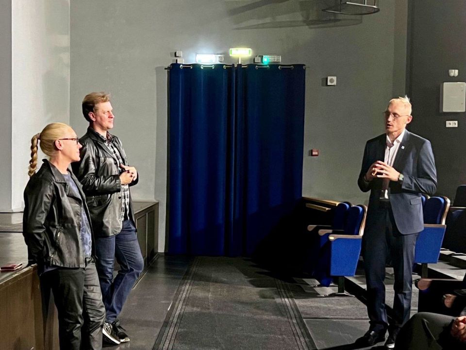 Когда театр становится школой мужества Когда театр становится школой мужества