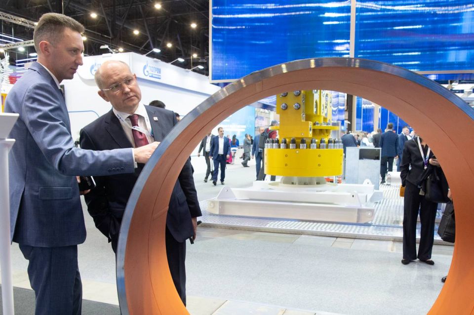 Михаил Развожаев: Работал сегодня на XIV Петербургском международном газовом форуме Михаил Развожаев: Работал сегодня на XIV Петербургском международном газовом форуме