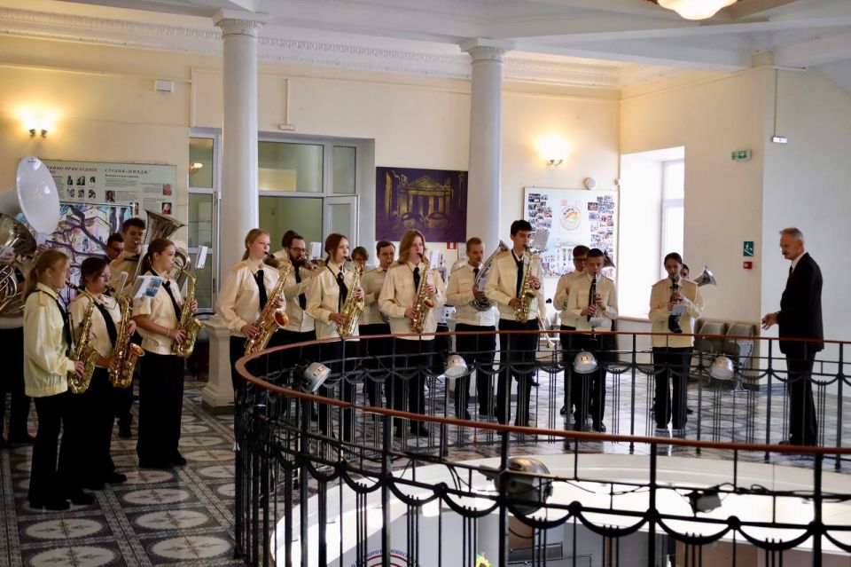 Институт развития образования Севастополя отметил 55-летие Институт развития образования Севастополя отметил 55-летие