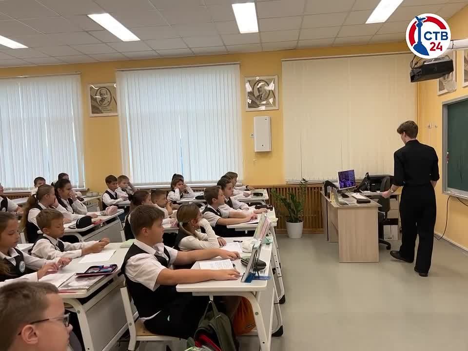 В новом учебном году севастопольские школы пополнились 72 молодыми педагогами