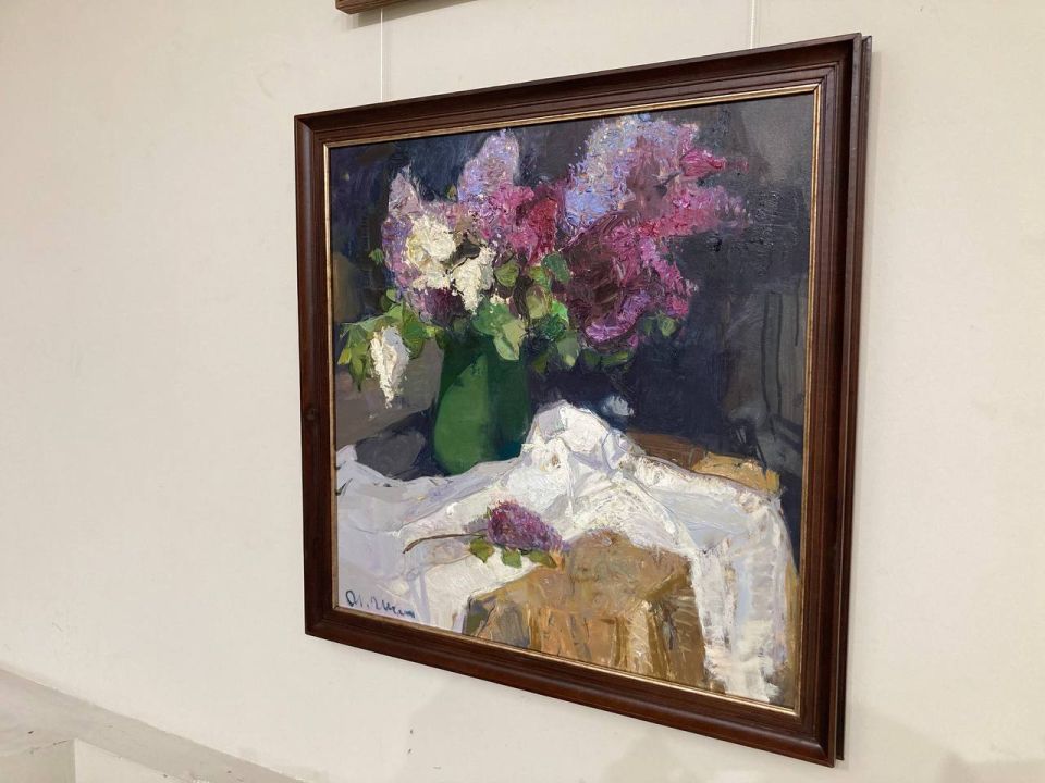 В некоторых картинах Шипилин сознательно избегает точной географической привязки, создавая обобщённые образы В некоторых картинах Шипилин сознательно избегает точной географической привязки, создавая обобщённые образы