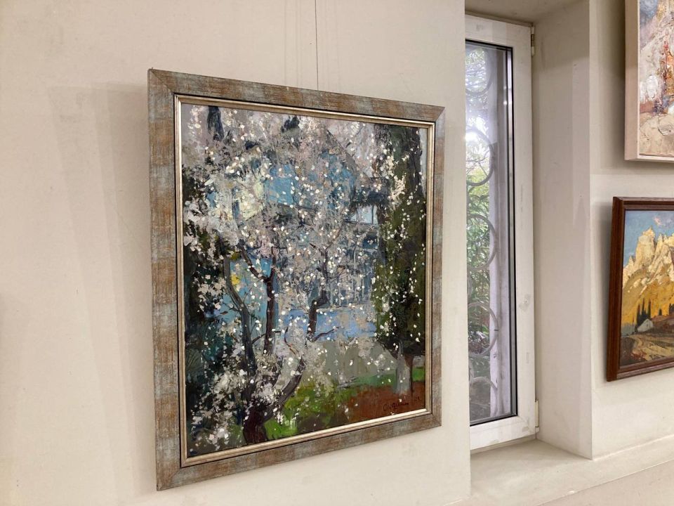 В некоторых картинах Шипилин сознательно избегает точной географической привязки, создавая обобщённые образы В некоторых картинах Шипилин сознательно избегает точной географической привязки, создавая обобщённые образы