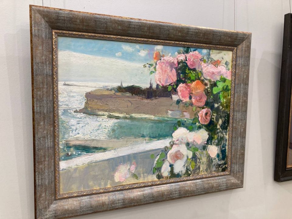 В некоторых картинах Шипилин сознательно избегает точной географической привязки, создавая обобщённые образы В некоторых картинах Шипилин сознательно избегает точной географической привязки, создавая обобщённые образы