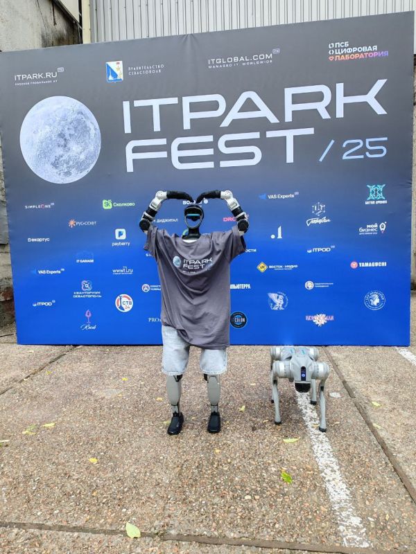 Мария Литовко: По поручению нашего Губернатора Михаила Владимировича Развожаева приняла участие в ежегодном фестивале информационных технологий «ITPARK FEST 2025» Мария Литовко: По поручению нашего Губернатора Михаила Владимировича Развожаева приняла участие в ежегодном фестивале информационных технологий «ITPARK FEST 2025»