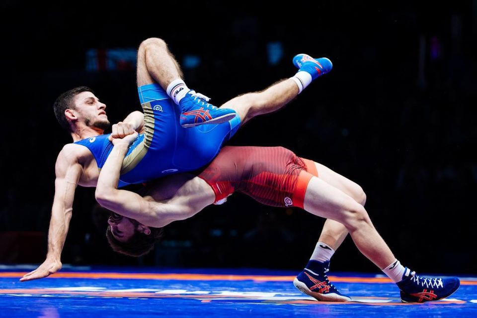 Севастополец стал призером IV международных соревнований по греко-римской борьбе