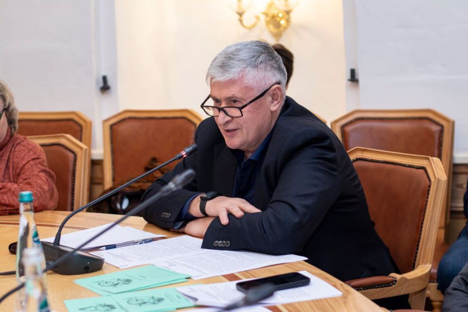  :                  2025 