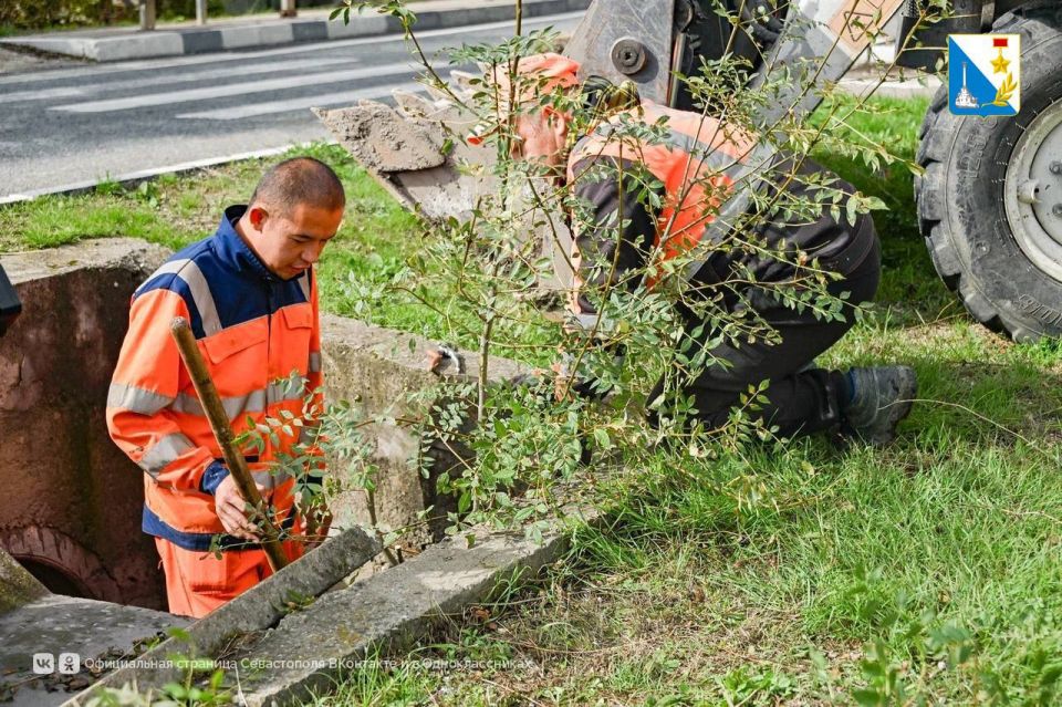 Следим за состоянием проезжей части Следим за состоянием проезжей части