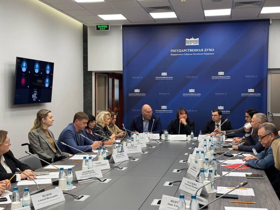 Татьяна Лобач: В рамках круглого стола Комитета по туризму и развитию туристической инфраструктуры обсудили предложения и замечания к законопроекту № 918087-8 «О внесении изменений в Федеральный закон «Об основах туристской... Татьяна Лобач: В рамках круглого стола Комитета по туризму и развитию туристической инфраструктуры обсудили предложения и замечания к законопроекту № 918087-8 «О внесении изменений в Федеральный закон «Об основах туристской...