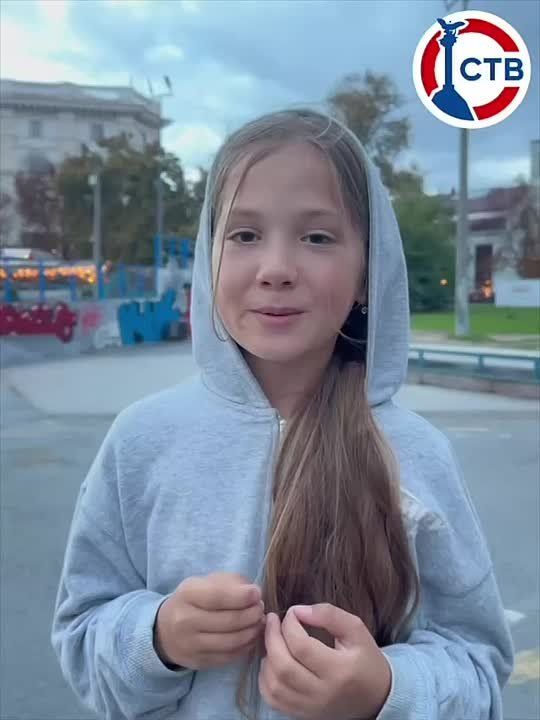 Заглянем в будущее?. Посмотрели на город-герой глазами севастопольцев: каким они видят его в 2030 году? Процветающий и с душой героев и их подвигов, с прохладой множества парков и новыми туристическими пространствами, с…...