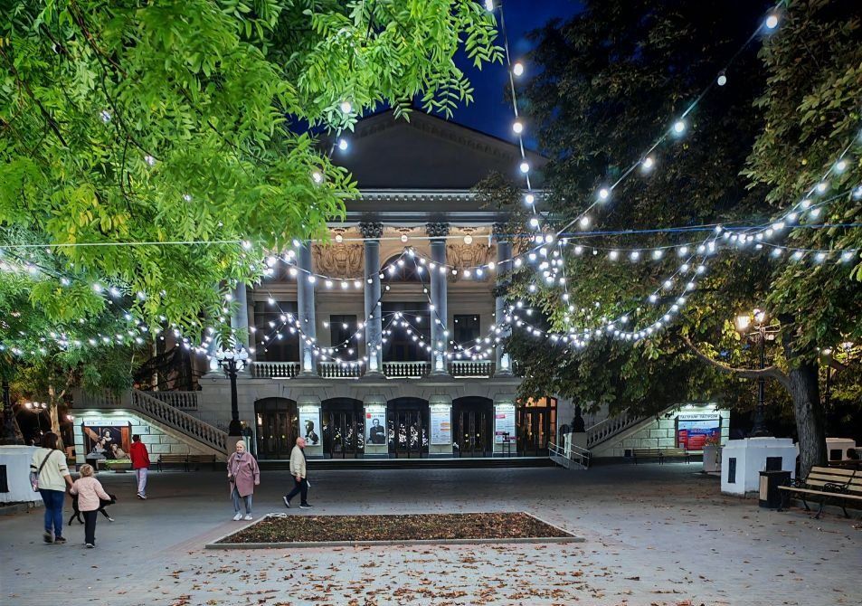 �������� ����: � ��������������� ������ ��. ������������ ��������� ����� �����