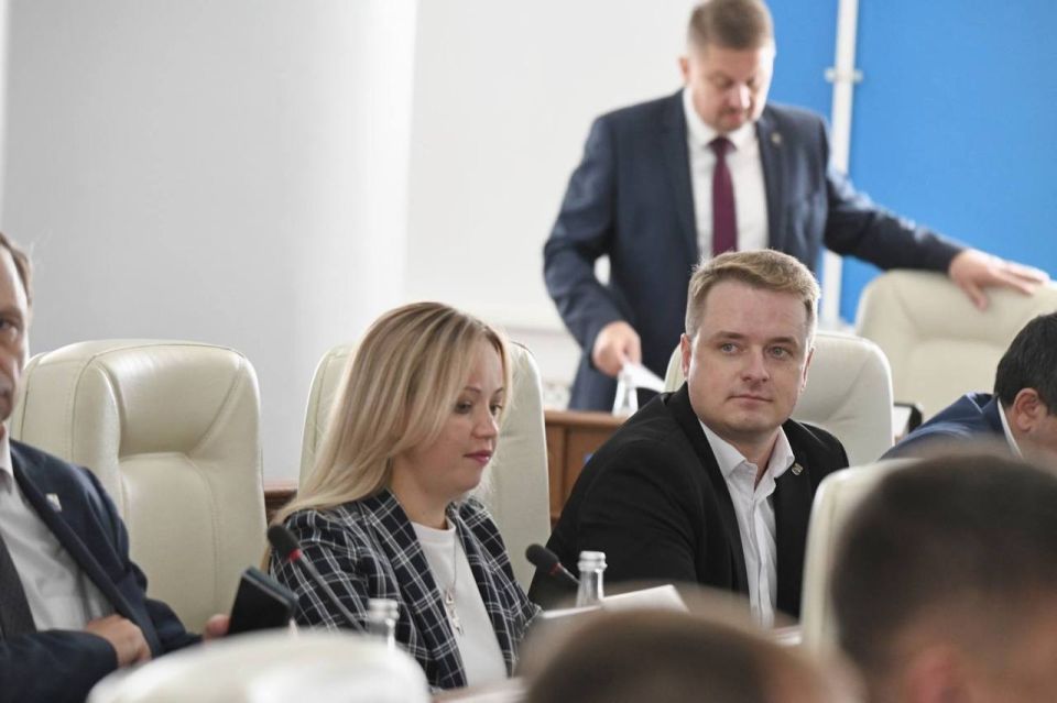 Денис Кондратьев: Накануне принял участие в пленарном заседании Законодательного Собрания Севастополя Денис Кондратьев: Накануне принял участие в пленарном заседании Законодательного Собрания Севастополя