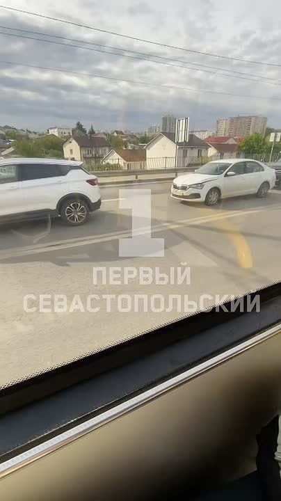 Четыре легковушки столкнулись возле остановки «Ул. Дмитрия Ульянова»