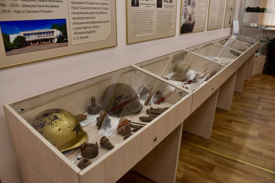 «Музей памяти» открылся в школе № 15 им. Александра Павловича Байбутлова «Музей памяти» открылся в школе № 15 им. Александра Павловича Байбутлова