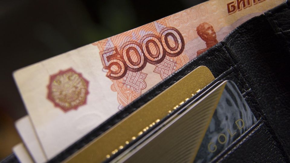 Крымчане и севастопольцы могут оформить соцвыплаты через банк ВТБ