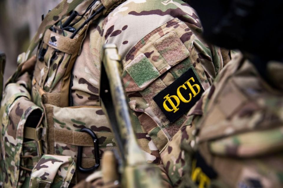 В Крыму заключили под стражу на два месяца двух членов женской ячейки международной террористической организации