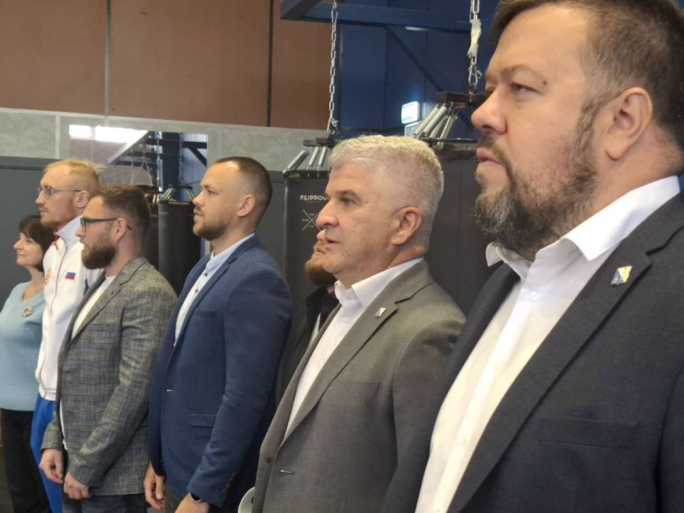 � ����������� �������� ����� ������-�������������� ������������ ������. ���� �����