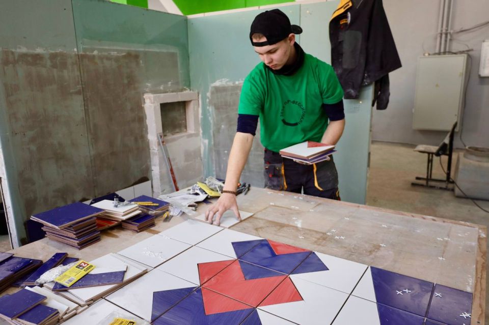 Уважаемые старшеклассники и родители, мы продолжаем традицию проведения ежемесячных дней открытых дверей в колледжах и техникумах, подведомственных Департаменту образования и науки Севастополя Уважаемые старшеклассники и родители, мы продолжаем традицию проведения ежемесячных дней открытых дверей в колледжах и техникумах, подведомственных Департаменту образования и науки Севастополя