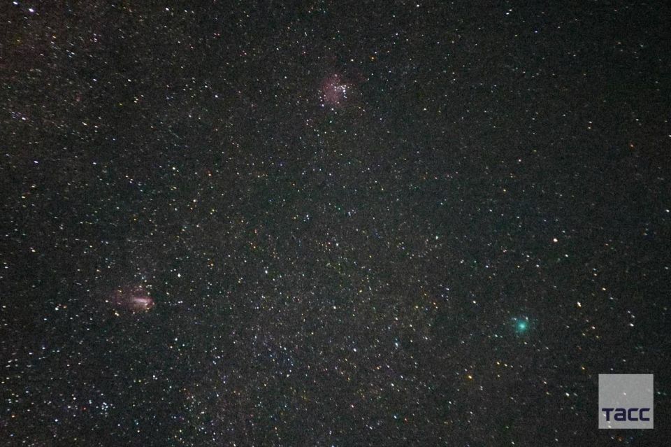 � ���� ��� ���������-��������� ����������� ������ C/2025 R2 SWAN � C/2025 A6 (Lemmon)