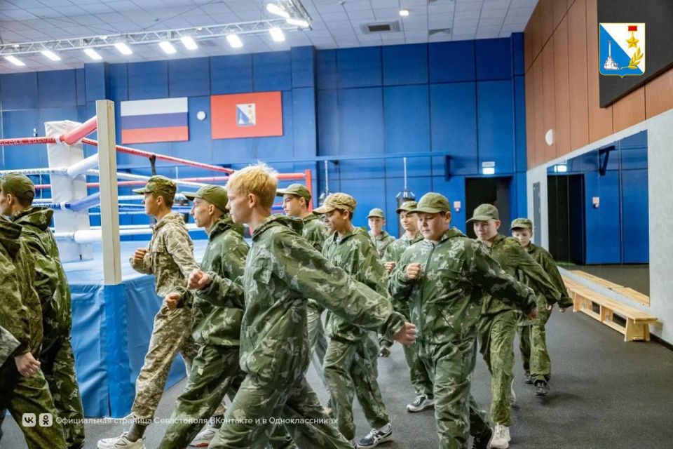 В Севастополе завершился трехмесячный курс подготовки «Рубеж. Путь Воина»