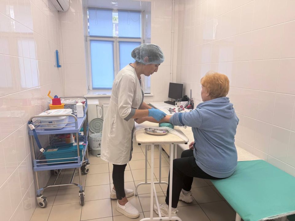 ����� 40 �������������� ������ ��������������� � ����������� � 4 �� �������