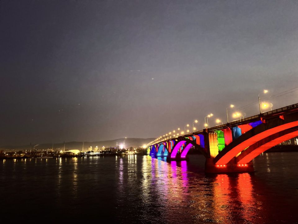 ���� �����������: �� ���� ������ � ������ ������� �� ������������� ������ ����������� �������, ������� ������ � ����������� � ������ � ������������ ����������� ��� �������