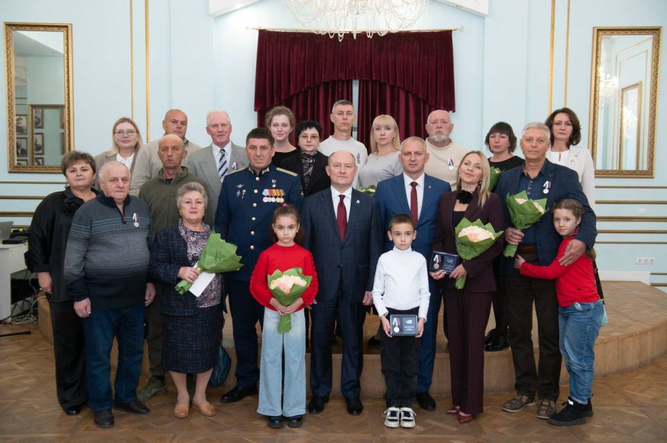 Михаил Развожаев: Сегодня в России отмечается День отца Михаил Развожаев: Сегодня в России отмечается День отца