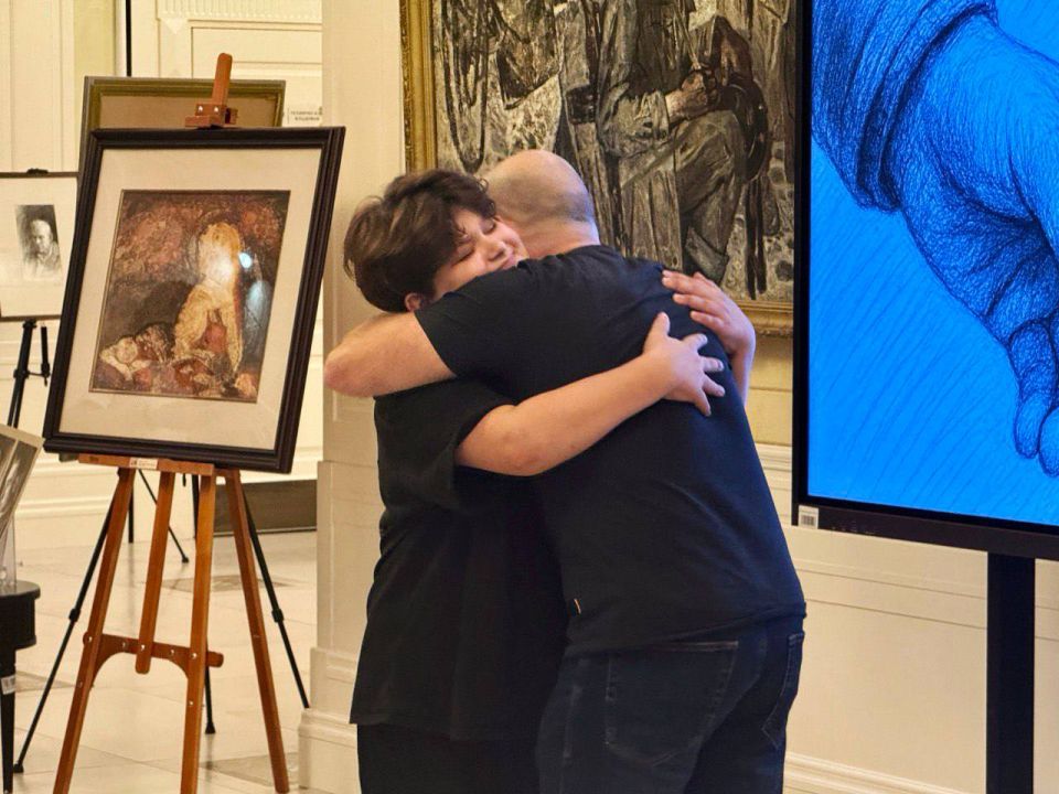 В Севастополе открылись выставки ко Дню отца, посвященные любви и уважению к папам В Севастополе открылись выставки ко Дню отца, посвященные любви и уважению к папам