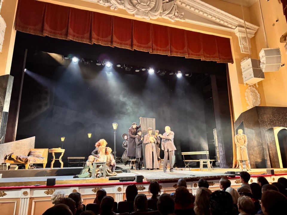 ���� �����������: ������� � �������� � ������������� ���������� ���������� ��������� ������������� � ��������� �� ������ Ը���� ����������� ������������ � ������ ������������