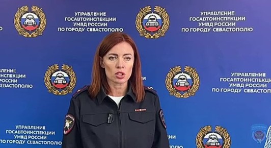 Чтобы не пачкал салон: в Севастополе оштрафовали "отца года", прокатившего 4-летнего сына в кузове пикапа