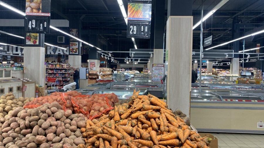 За неделю в Севастополе упали цены на мясо и свежие овощи