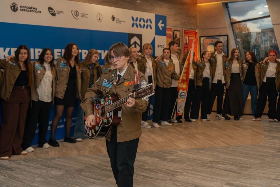 Денис Кондратьев: Вчера принял участие в ключевом событии для студенческих отрядов Севастополя — закрытии уже одиннадцатого трудового семестра Денис Кондратьев: Вчера принял участие в ключевом событии для студенческих отрядов Севастополя — закрытии уже одиннадцатого трудового семестра