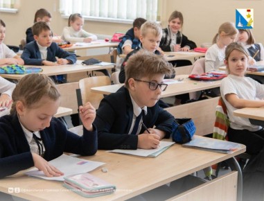 Более 80 тысяч севастопольских детей получили единовременную выплату в 5 тысяч рублей