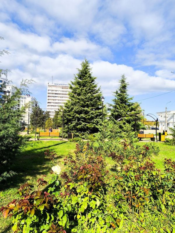 Доброго утра, друзья!. В Севастополе облачно с прояснениями