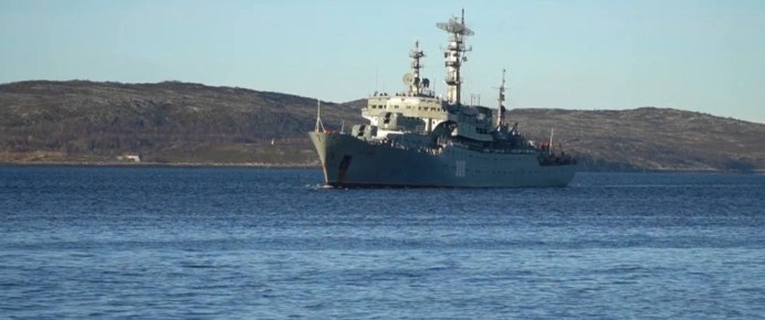 Курсанты из Севастополя прибыли в Североморск на учебном корабле