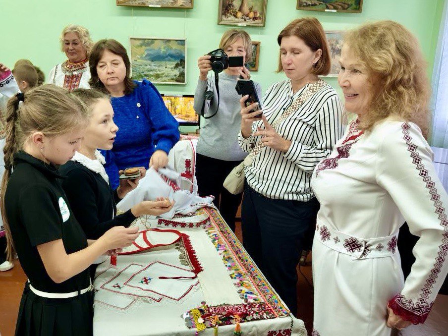Урок дружбы и уважения к народной культуре Урок дружбы и уважения к народной культуре