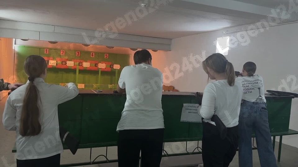 150 юных севастопольцев посоревновались в стрельбе из пневматической винтовки в рамках турнира «Меткий стрелок»