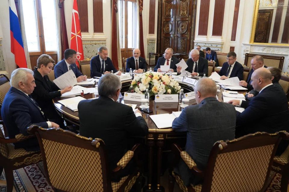 В Санкт-Петербурге проходят 62 заседание Президиума и 68 Конференция Парламентской Ассоциации Северо-Запада России